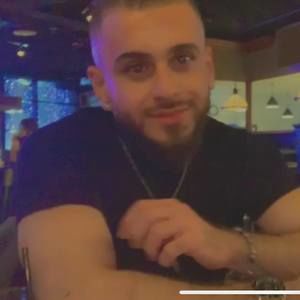 Meet your Posher, Fadi